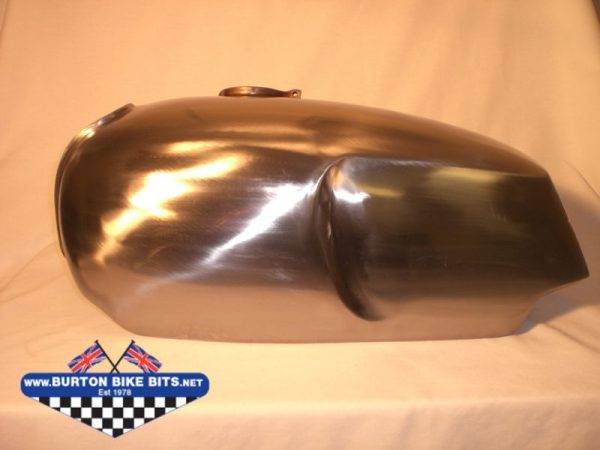 Norton Commando Roadster petrol tank 06-2701