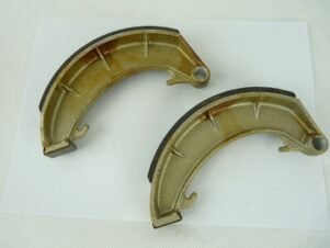 FRONT BRAKE SHOES TLS (PAIR) FSB920