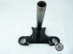 BOTTOM YOKE (NOS) – BSA A7/A10/M20/B31/B32/B33