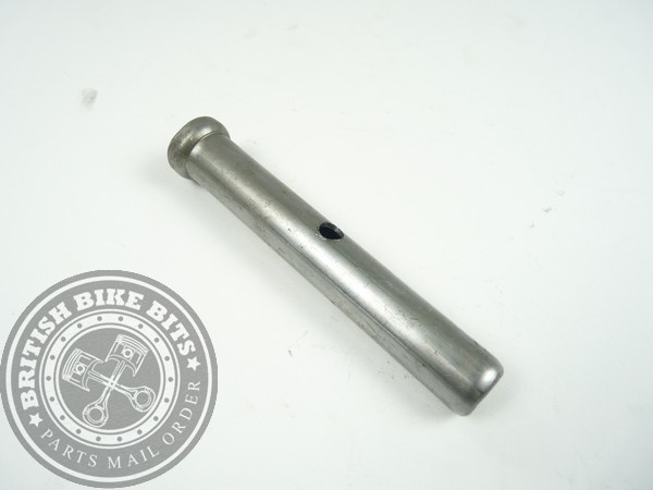 70-3903 E3903 Triumph sludge tube