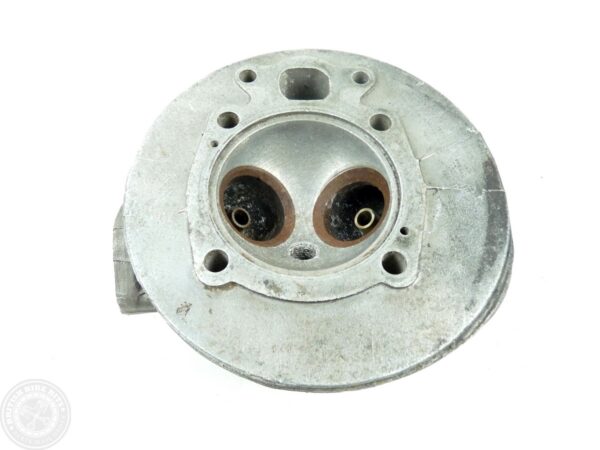 Cylinder Head, 6 Stud Type (Used) - BSA B40 1965-66 - Image 2