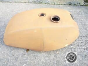 UK 4 Gallon Petrol Tank - Triumph TR6/T120 1971-72