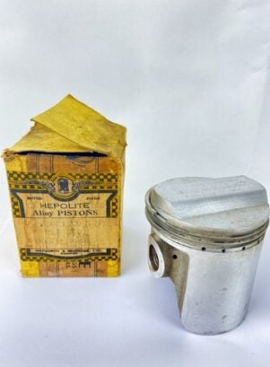 Hepolite Piston (NOS) +40 Royal Enfield 500 Bullet 1936/37