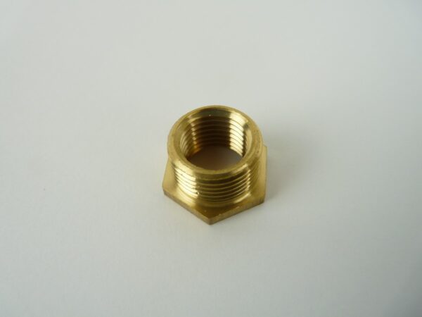 PETROL TANK TAP ADAPTOR 3/8 X 1/4 GAS (BSP) - BSA A7/10/A50/A65