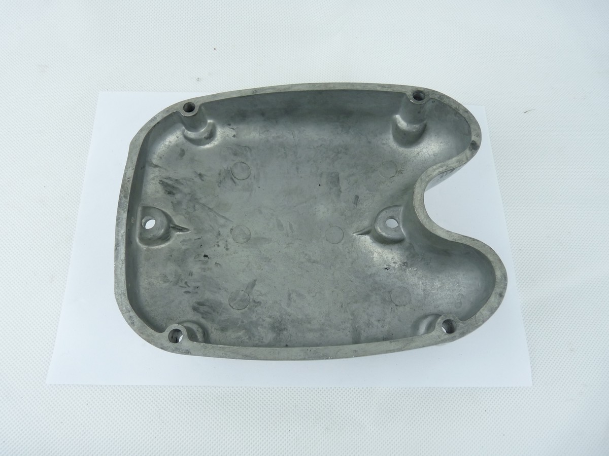 ROCKER COVER (PLAIN) (NOS)- BSA A50/A65 1962-66 - Image 2