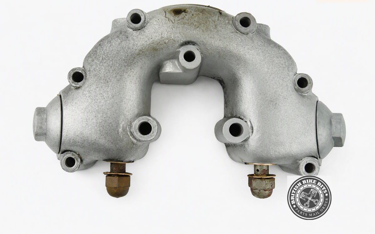 USED ROCKER BOX COVER C/W SPINDLES AND ARMS - BSA C15